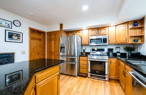 Michigan City House | Five Minute Walk To The Beach! Three Night Min!