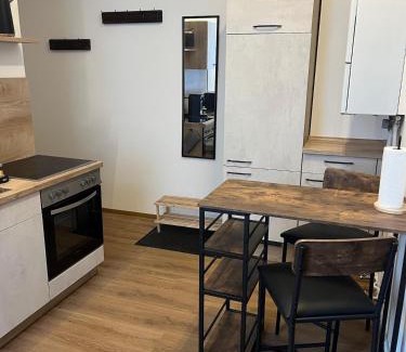 Wittenberge Apartment | Five O - Businessapartment Precht - QueenSize Bett