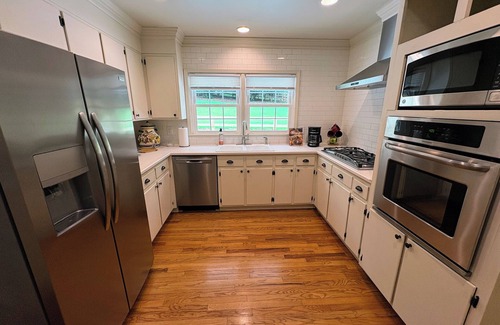 Athens House | Five Points/Gameday Retreat