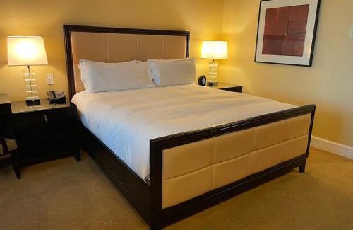 Las Vegas House | Five Star Trump Hotel No Resort And Cleaning Fees