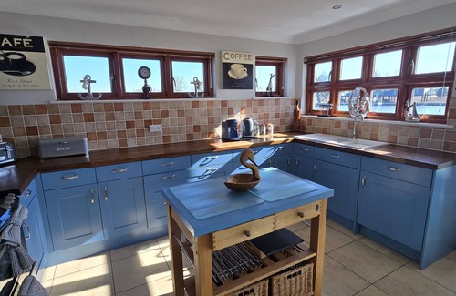 Brundall Cottage | Flag House | Unique homes | Norfolk Broads