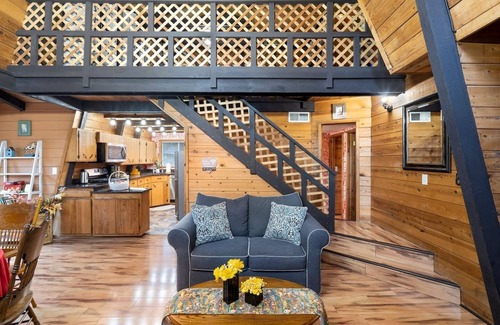 Mountainaire House | Flagstaff's Best Kept Secret: A-Frame Home+Hot Tub