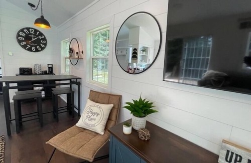 Park Falls House | Flambeau River Gem | Tiny Home w/Sauna