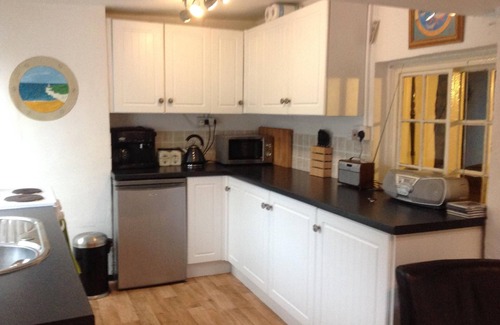 Flamborough Cottage | Flamborough Cottage large private garden parking, pets welcome. Wifi .