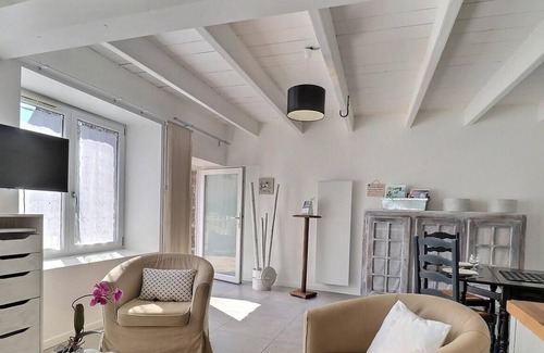 Saint-Coulomb House | Flamboyant - SAINT-COULOMB