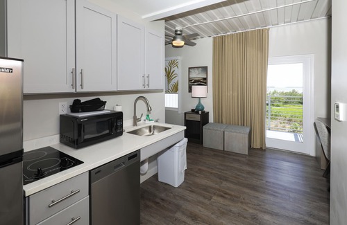Flamingo Cabin | Flamingo Adventures Lodge