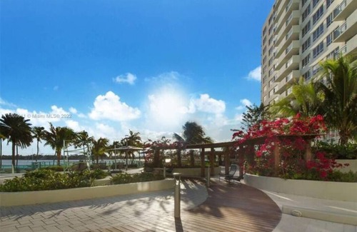 West Avenue Apartment | FLAMINGO # PH 1552 S - great bay views