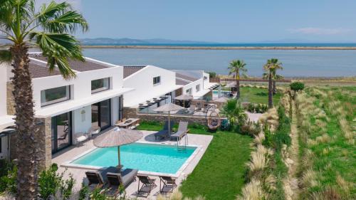 Nea Propontida Apartment | Flamingo View Suites & Villas