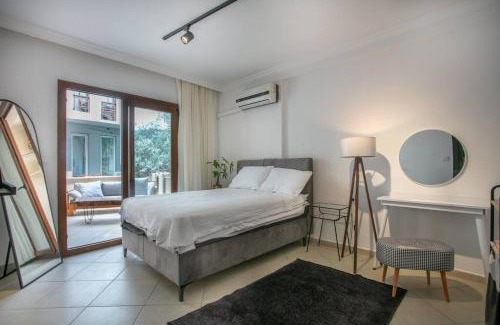 Marmaris City Center Apartment | flaneur home