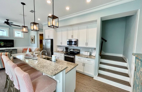 Gulf Shores Cottage | Flash Sale~Book Now~Tortuga Sunset~Sleeps 8