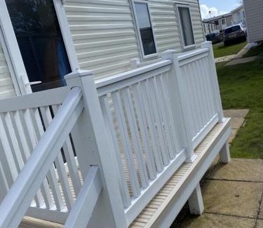 Weymouth House | Flash sale for early October breaks 6berth caravan partial sea & beachview, Haven littlesea, Weymouth