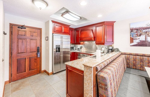 Park City Condo | *Flash Sale* Only 90 Days ’Til Christmas – Book Your Park City Vacation to Save + Free Skis