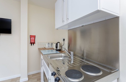 Southampton City Centre Apartment | Flat 1 - Luxury Blackberry Apartments