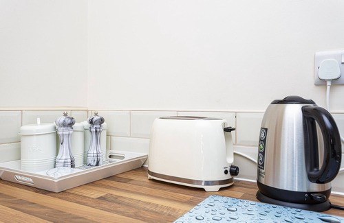 Southampton City Centre Apartment | Flat 1 - Luxury Blackberry Apartments