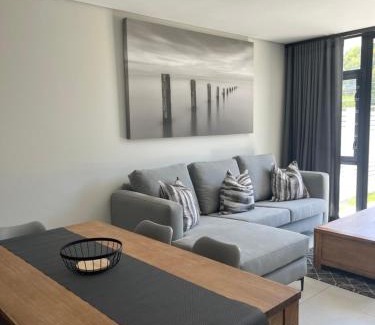 Summerstrand Apartment | Flat 2 Block 15 Bellamare