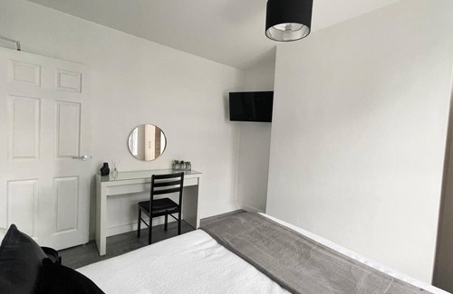Edgbaston Apartment | Flat 2 Hagley Road
