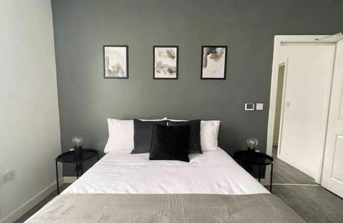 Edgbaston Apartment | Flat 2 Hagley Road