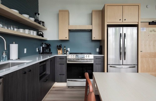 Traverse City Condo | Flat 205 Front and Union