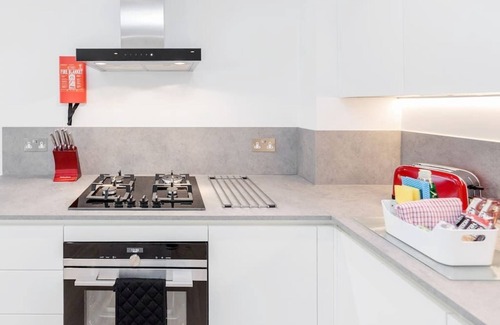 Ealing Apartment | Flat 29 Walpole Court - 1 bedroom apartment
