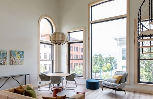 Traverse City Condo | Flat 301 Front and Union