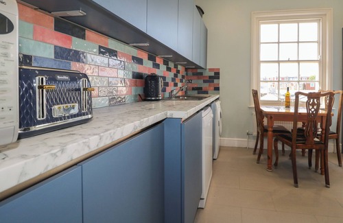 Hove Cottage | FLAT 4, country holiday cottage in Hove