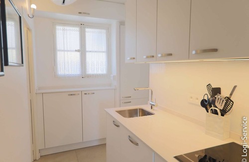 Port Grimaud Apartment | Flat 4 persons on the beach Port Grimaud I