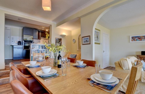 Putsborough Apartment | Flat 8 Clifton Court