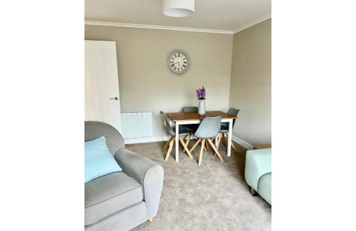 Nairn Apartment | Flat by the Firth - Stay in the heart of Nairn