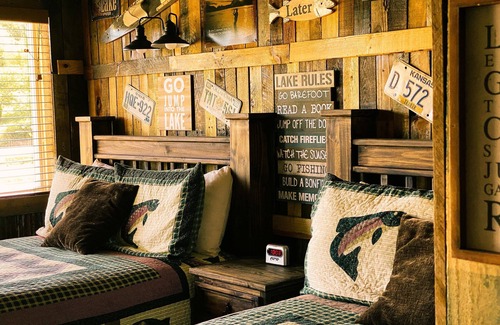Cape Fair Hotel | Flat Creek Lodge