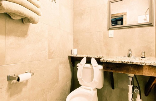 Cape Fair Hotel | Flat Creek Lodge
