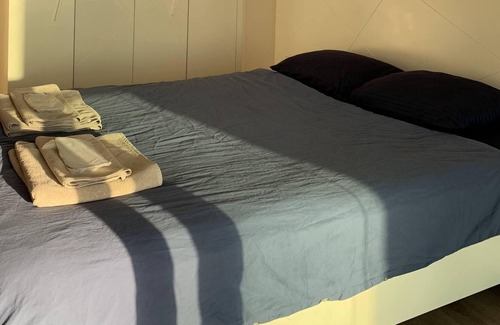 Zeytinburnu Apartment | Flat for rent in complex with sea,view, pool,gym