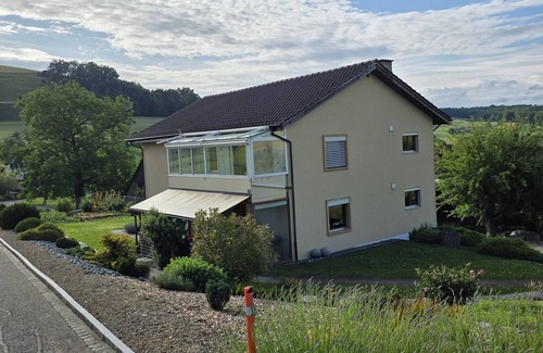 Mandach Apartment | Flat Hügelruhe Mandach 100 m2 3 bedrooms