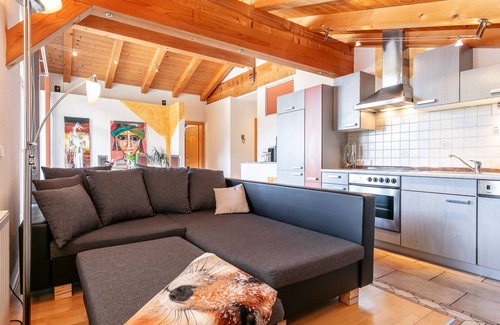 Hopfgarten im Brixental Apartment | Flat in a panoramic location and close to the ski bus