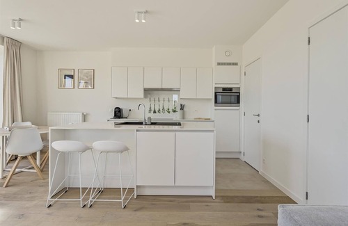 Uitkerke Apartment | Flat in Belgium near Sea Dyke & Town Center