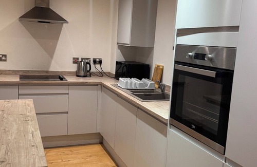 Leeds House | Flat in Leeds City Centre with unique balcony.