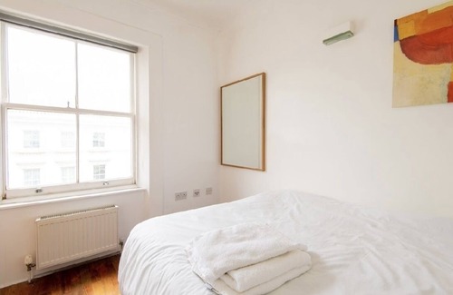 Knightsbridge and Belgravia Apartment | Flat in London
