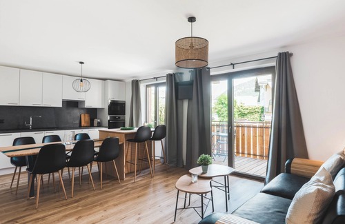 Praz-sur-Arly Apartment | Flat le Renne Blanc - In the center of Praz-sur-Arly
