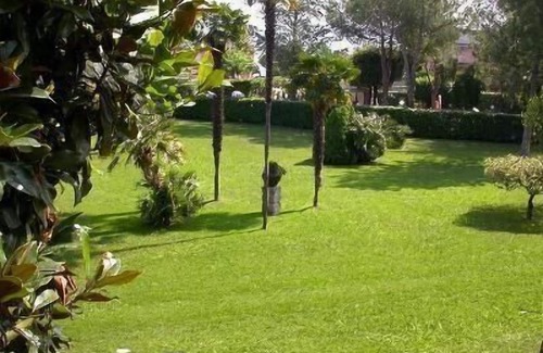 Pieve Vecchia Apartment | Flat near the beach