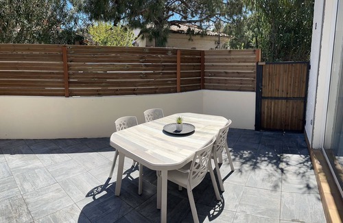 Pineto Apartment | Flat near the sea Cekalauthymae