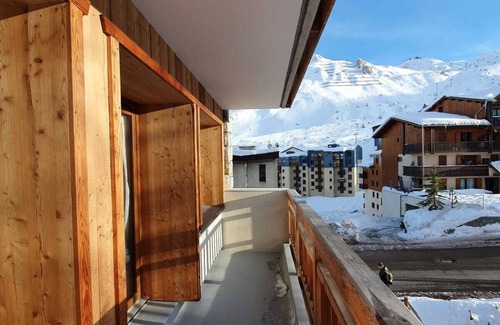 Les Almes Apartment | Flat on Tignes 6 persons heart of the village
