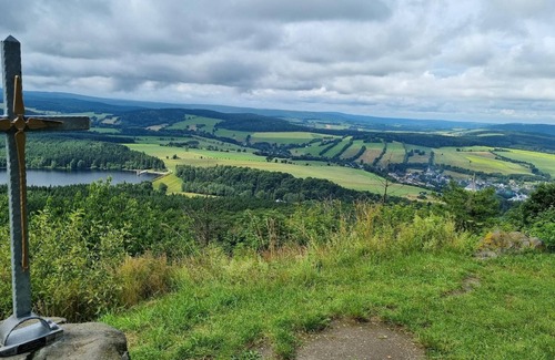 Cranzahl Apartment | Flat with a view of the water