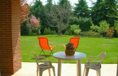 Borgo Ticino Apartment | Flat with garden near Lake Maggiore