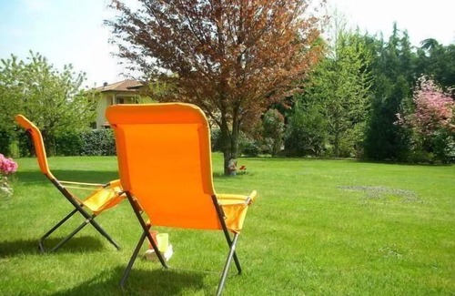 Borgo Ticino Apartment | Flat with garden near Lake Maggiore