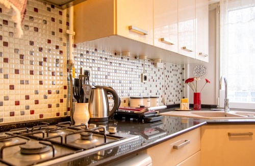 Konak Apartment | Flat with Mesmerizing Sea View in Konak