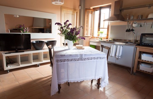 Fossombrone Other | Flat with pool for 4 persons