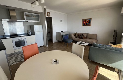 Roses Apartment | Flat with sea view and parking Roses AV-27
