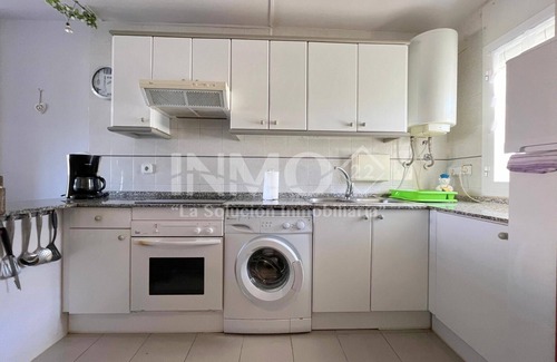 Cambrils Apartment | Flat with solarium and barbecue, sea view