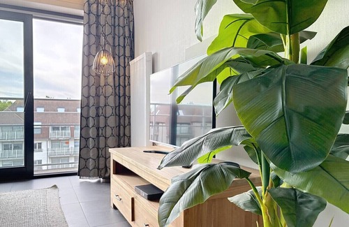 Oostduinkerke-Bad Apartment | Flat Zandloper - Side sea view in Oostduinkerke