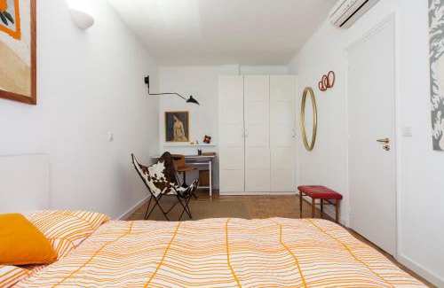 L'Antiga Esquerra de l'Eixample Apartment | Flateli Rossello 134