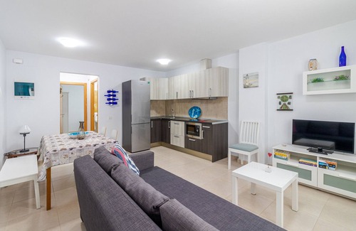 Playa de Arinaga Apartment | Flatguest Arinaga Playa 2 - Beach - Relax - Fast Wifi